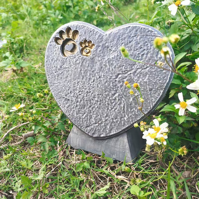 Pet Memorial Headstone – Custom Engraved Grave Marker for Dogs, Cats, and Other Pets