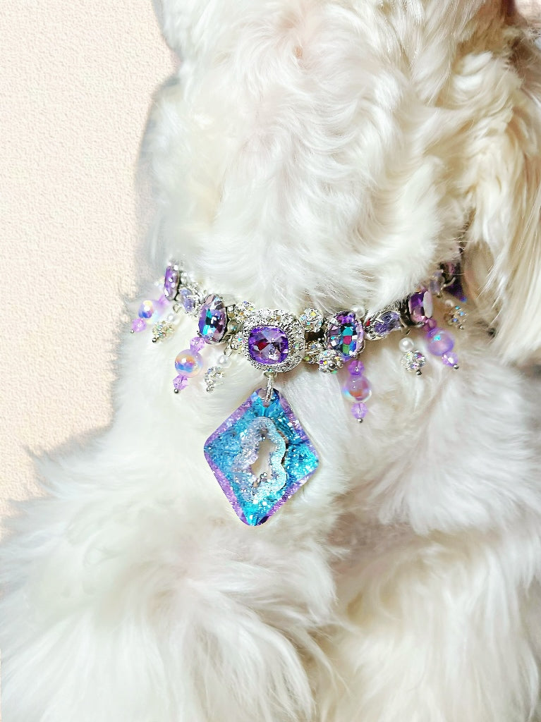 Pet Necklace for Cats and Dogs – Stylish Accessories for Pets