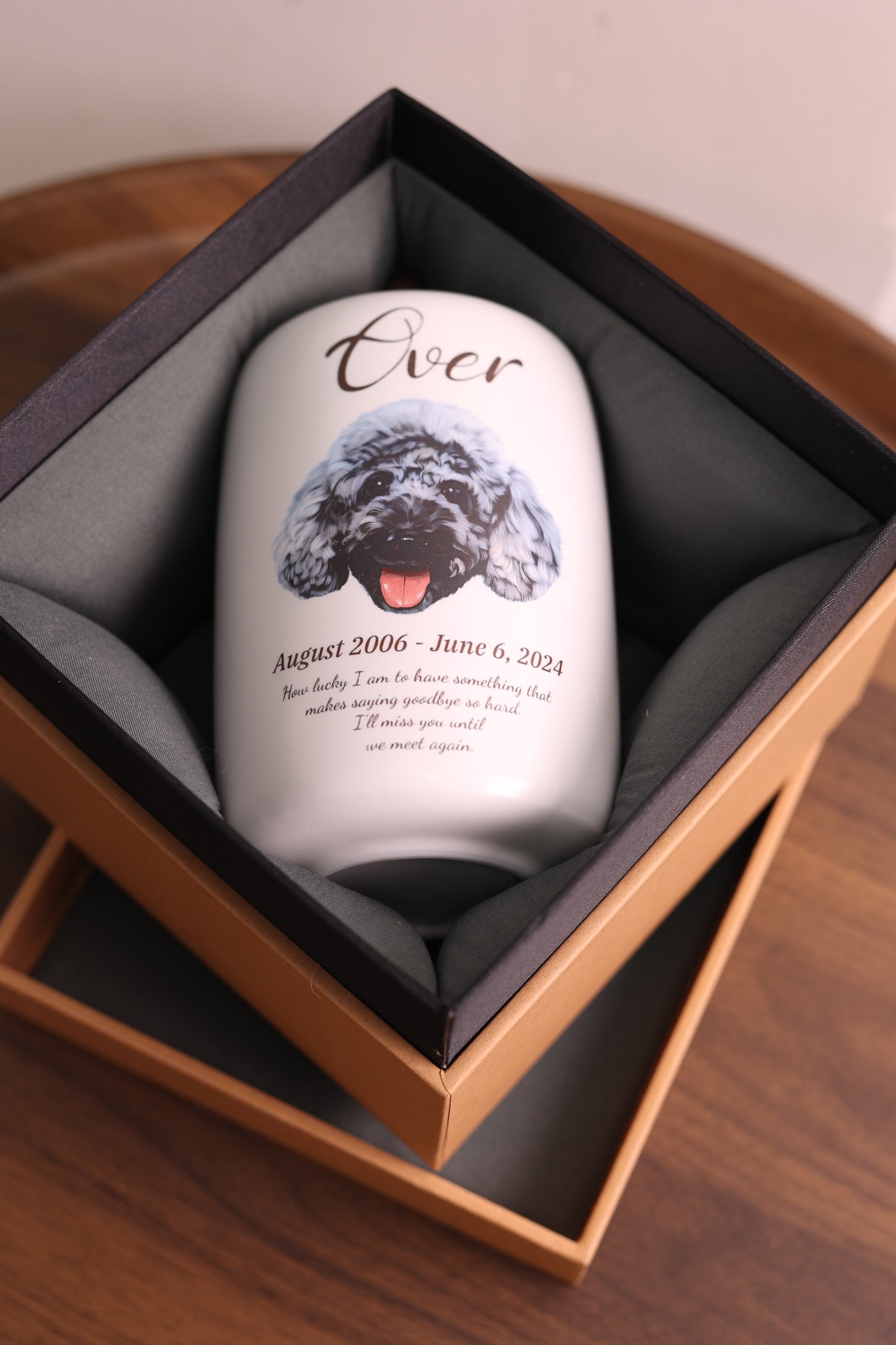 Honor Your Pet’s Memory with Personalized Pet Urns